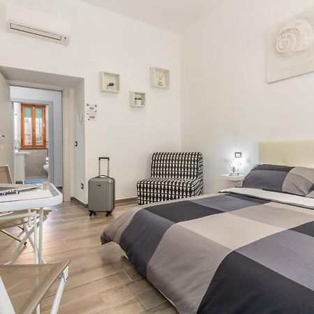 Scirocco Rooms Civitavecchia Εξωτερικό φωτογραφία